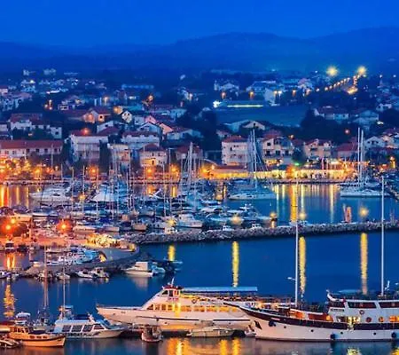 Vincek Апартаменты